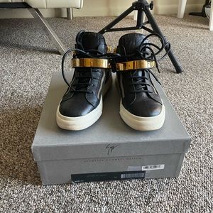 [SOLD] Giuseppe Zanotti croco high top sneakers